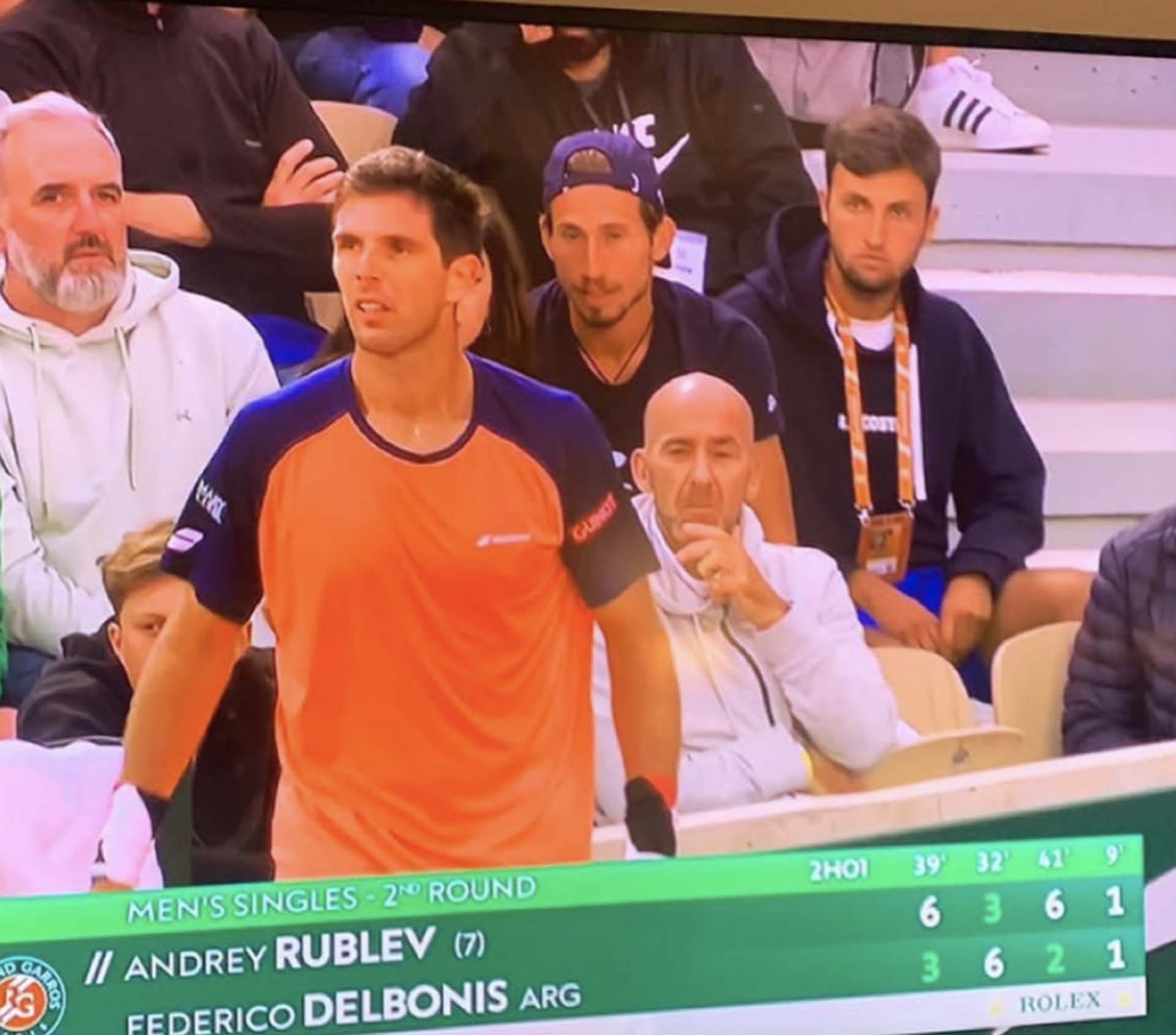 Jorge Robinson with professional tennis player